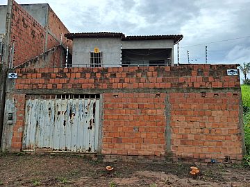 CASA A VENDA EM A�AILANDIA